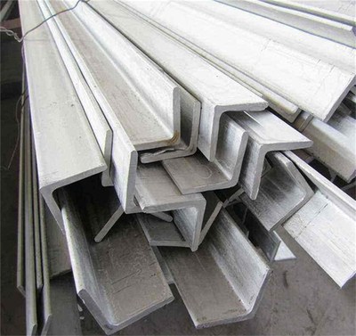 镀锌角钢市场价格 广州角钢多少钱一吨 佛山市通乾钢铁